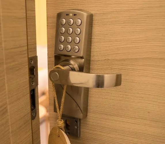 R&b La Pomposa Dei Motori Módena