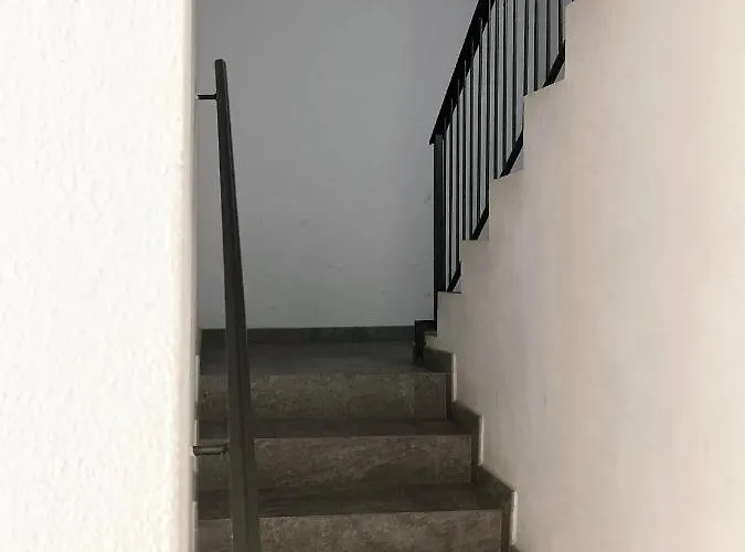 R&b La Pomposa Dei Motori 3* Módena