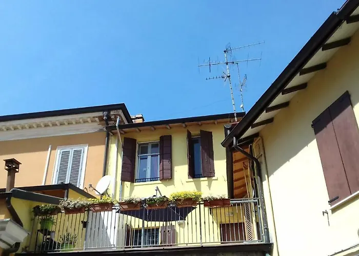 Pensión R&b La Pomposa Dei Motori 3*