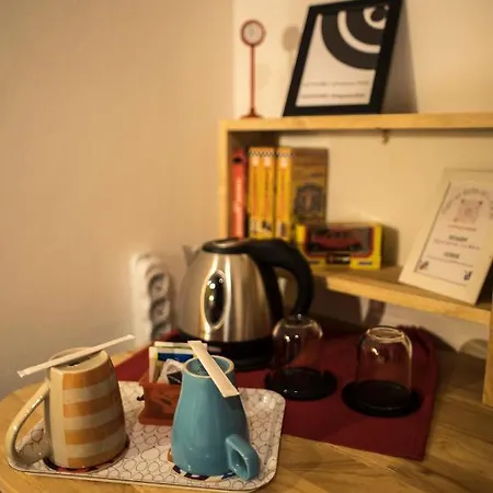 R&b La Pomposa Dei Motori Gasthof Modena