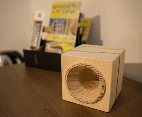 R&b La Pomposa Dei Motori Konukevi Modena