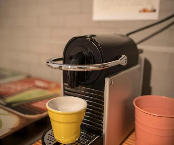 R&b La Pomposa Dei Motori Vendégház Modena